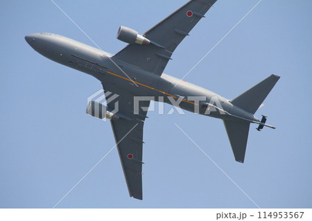 航空自衛隊美保基地(鳥取県)に配備された空中給油・輸送機のKC-46A 航空自衛隊美保基地(鳥取県)に配備された空中給油・輸送機のKC-46A 114953567