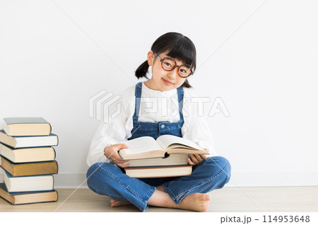 女の子 小学生 女の子 小学生 114953648