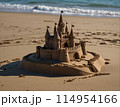 砂浜に作った力作サンドアート【AI生成画像】 114954166
