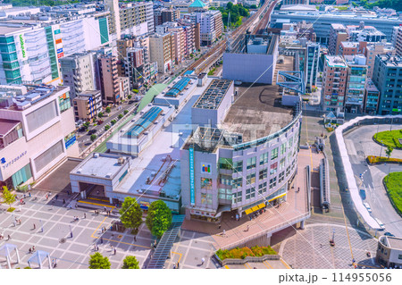 日本の横浜都市景観 センター北駅などを望む 日本の横浜都市景観 センター北駅などを望む 114955056