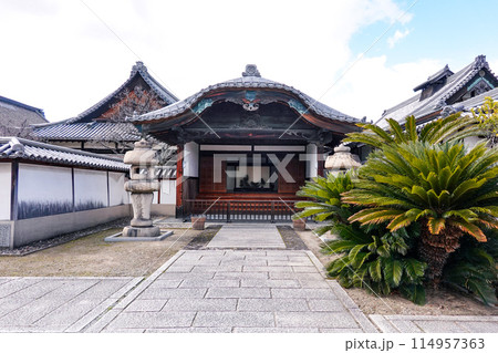 本願寺の西国拠点寺院として誕生した亀山本徳寺（兵庫県姫路市） 114957363