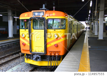 しなの鉄道北しなの線の長野駅から古間駅までの車窓風景(2022年夏) 114957555