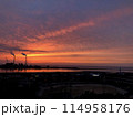 沈む夕日 114958176
