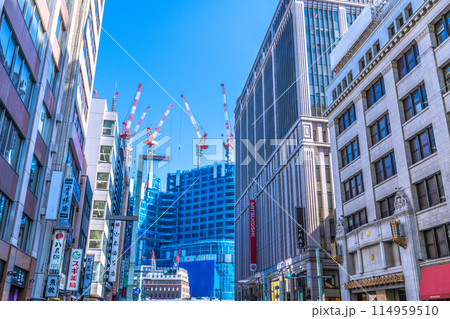 日本の東京都市景観 5月。日本橋一丁目の再開発事業などを望む＝17日 114959510