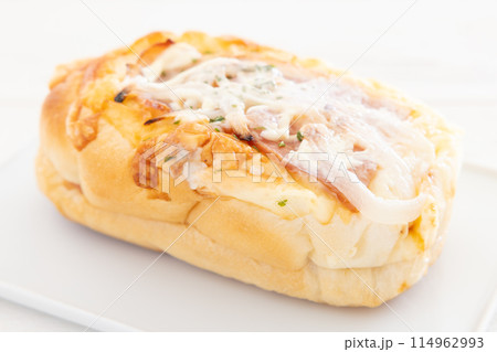 美味しいオニオンブレッド 114962993