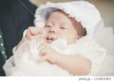 お宮参りの新生児 114963905