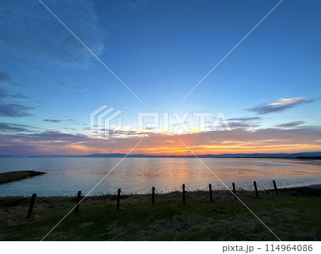 琵琶湖の夕日 琵琶湖の夕日 114964086