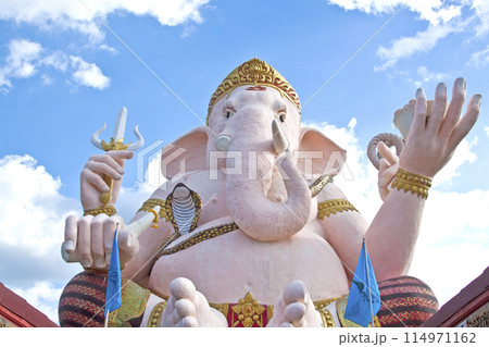 Ganesha statue 114971162