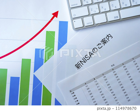 nisaとグラフとキーボード 114978670