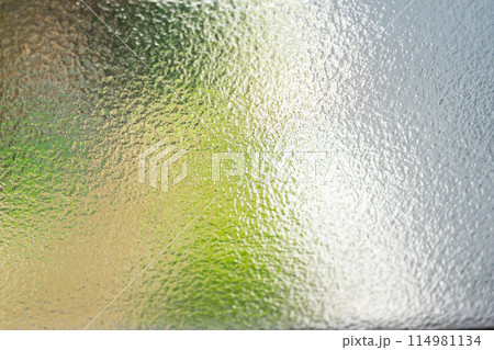 すりガラス 114981134