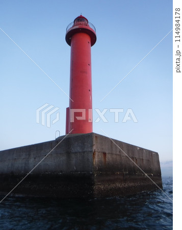 赤い灯台 114984178