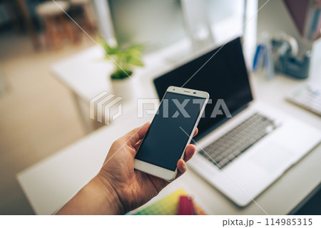 Image photo 114985315