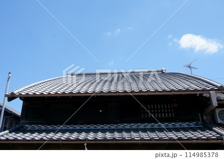 犬山城下町　旧磯部家住宅の屋根1 114985378