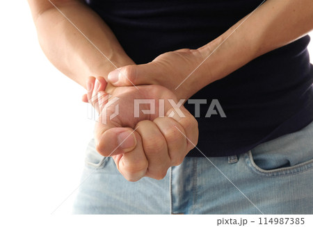 Hands of computer users have pain and injury to the fingers. From Syndrome Syndrome .Health and Physical Concepts Hands of computer users have pain and injury to the fingers. From Syndrome Syndrome .Health and Physical Concepts 114987385