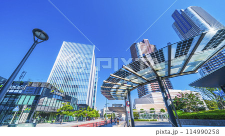 川崎の都市景観　青空広がる武蔵小杉の駅前風景【神奈川県・川崎市】 114990258