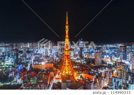 東京の都市夜景　麻布台ヒルズから見る東京タワーなどを望む【東京都・港区】 114990333