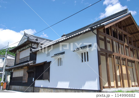 愛媛県宇和島市：岩松／小西本家蔵・離れ 114990882