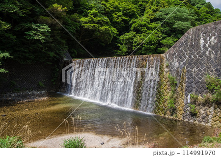 渓谷の砂防ダム【鈴鹿国定公園・宮妻峡】 114991970