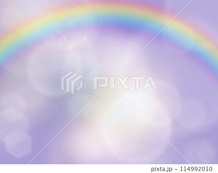 紫色の背景と虹のイメージ素材 114992010