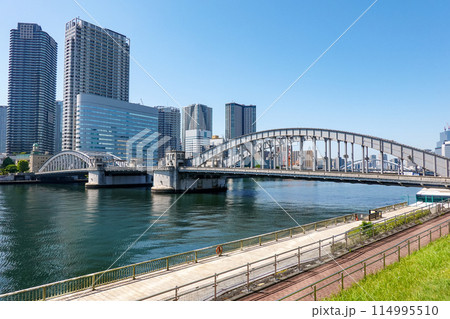 長寿命化工事が完了した勝どき橋(東京都中央区) 長寿命化工事が完了した勝どき橋(東京都中央区) 114995510