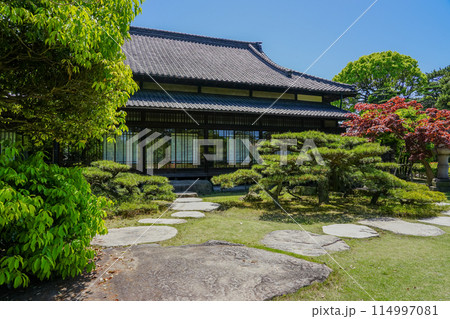 高松城の披雲閣庭園（香川県高松市） 114997081