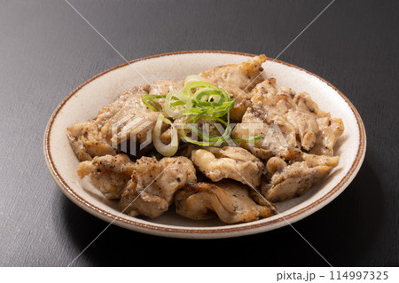 鶏はらみ 炭火焼き 鶏はらみ 炭火焼き 114997325