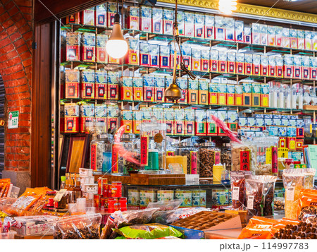 台北 迪化街(ディーホアジエ)の乾物店 台北 迪化街(ディーホアジエ)の乾物店 114997783