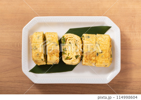 ［三陸産］めかぶ入り卵焼き 114998604