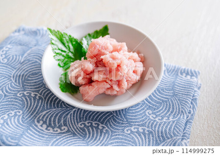 大間マグロのネギトロ 114999275