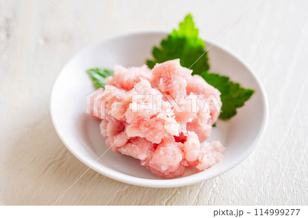 大間マグロのネギトロ 114999277