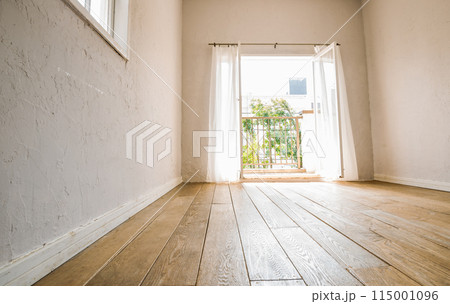 明るい部屋 115001096