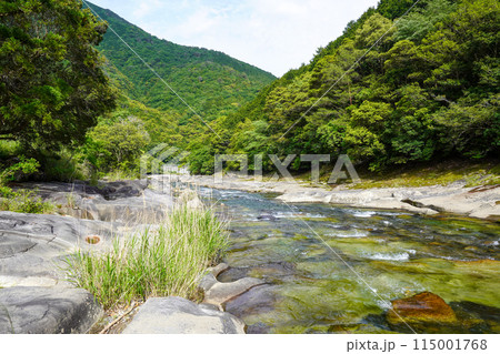 出井甌穴（高知県宿毛市） 115001768