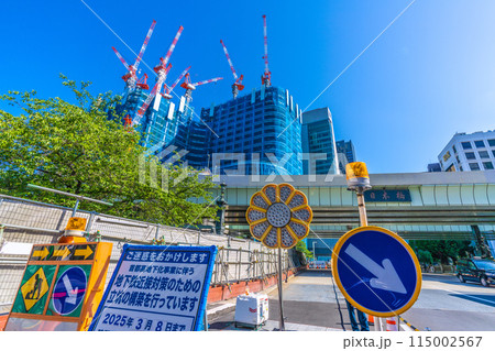 日本の東京都市景観 5月。日本橋一丁目の再開発事業や首都高地下化事業に伴う事前工事などを望む＝17日 115002567