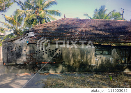 Poor crumbling Indian house Poor crumbling Indian house 115003085
