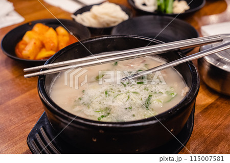 韓国料理　釜山名物　クッパ 115007581