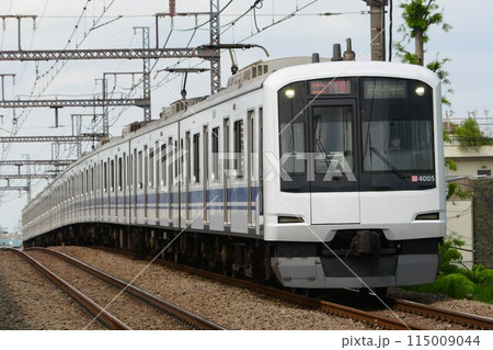東急5050系4000番台4105F enjoy! WEST 東海道・山陽新幹線ラッピングトレイン 東急5050系4000番台4105F enjoy! WEST 東海道・山陽新幹線ラッピングトレイン 115009044