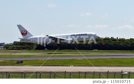JAL767カーゴ成田アブローチトヨミ 115010715