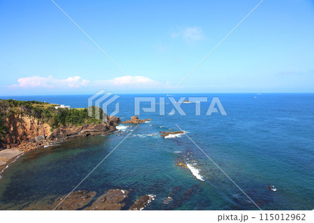 大王崎灯台　大王崎　灯台　三重県大王町　八満さん公園　伊勢湾　太平洋　県営波切漁港　波切九鬼城址 115012962