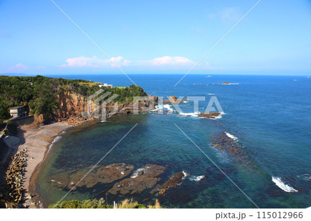 大王崎灯台　大王崎　灯台　三重県大王町　八満さん公園　伊勢湾　太平洋　県営波切漁港　波切九鬼城址 115012966