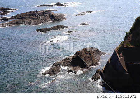大王崎灯台 大王崎 灯台 三重県大王町 八満さん公園 伊勢湾 太平洋 県営波切漁港 波切九鬼城址 大王崎灯台 大王崎 灯台 三重県大王町 八満さん公園 伊勢湾 太平洋 県営波切漁港 波切九鬼城址 115012972