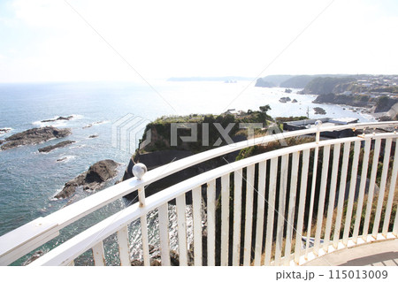 大王崎灯台 大王崎 灯台 三重県大王町 八満さん公園 伊勢湾 太平洋 県営波切漁港 波切九鬼城址 大王崎灯台 大王崎 灯台 三重県大王町 八満さん公園 伊勢湾 太平洋 県営波切漁港 波切九鬼城址 115013009
