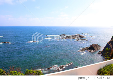 大王崎灯台 大王崎 灯台 三重県大王町 八満さん公園 伊勢湾 太平洋 県営波切漁港 波切九鬼城址 大王崎灯台 大王崎 灯台 三重県大王町 八満さん公園 伊勢湾 太平洋 県営波切漁港 波切九鬼城址 115013048
