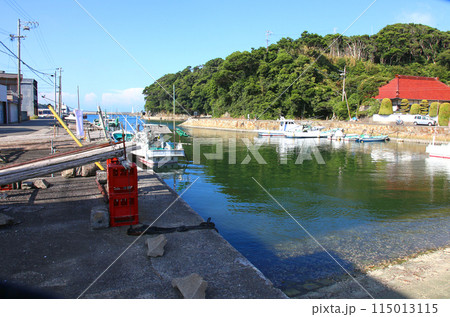 大王崎灯台　大王崎　灯台　三重県大王町　八満さん公園　伊勢湾　太平洋　県営波切漁港　波切九鬼城址　 115013115