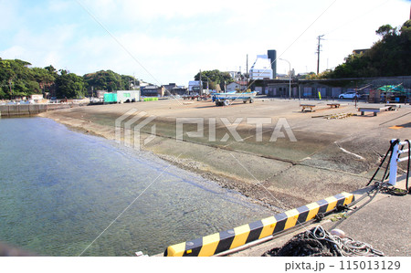 大王崎灯台　大王崎　灯台　三重県大王町　八満さん公園　伊勢湾　太平洋　県営波切漁港　波切九鬼城址　 115013129