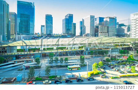 東京駅八重洲中央口 115013727