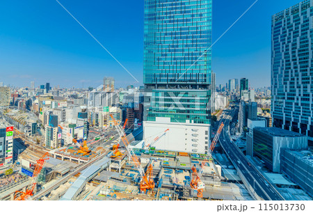 大規模再開発工事中の渋谷駅　2024 115013730