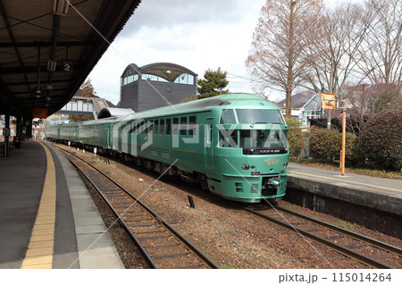 ローカル線・観光列車・特急ゆふいんの森・キハ72系気動車 115014264