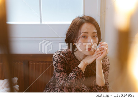 綺麗なミドル女性 115014955