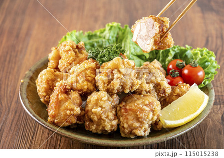 鶏のから揚げ 鶏のから揚げ 115015238