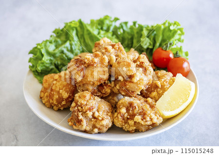 鶏のから揚げ 115015248